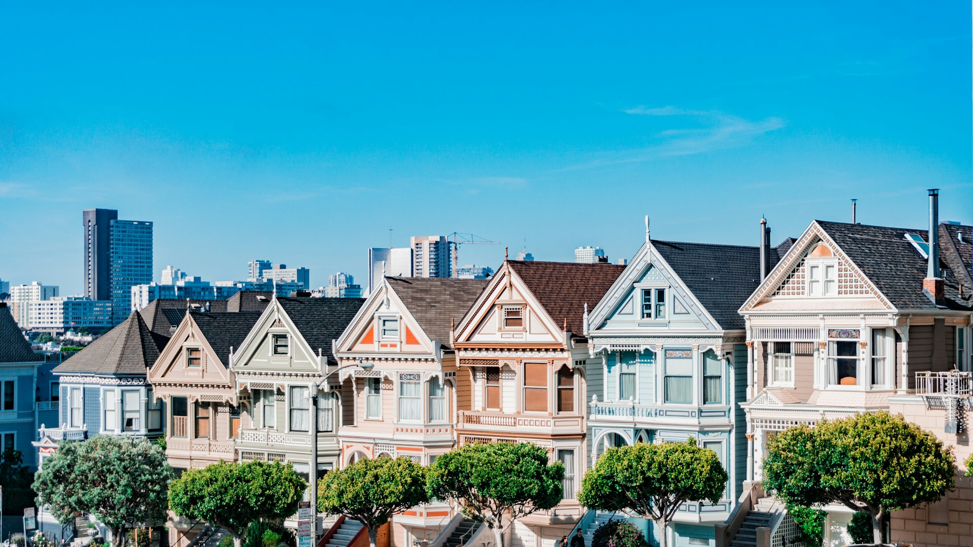 Homes and neighborhoods in Fullerton, Orange County — served by Move Me