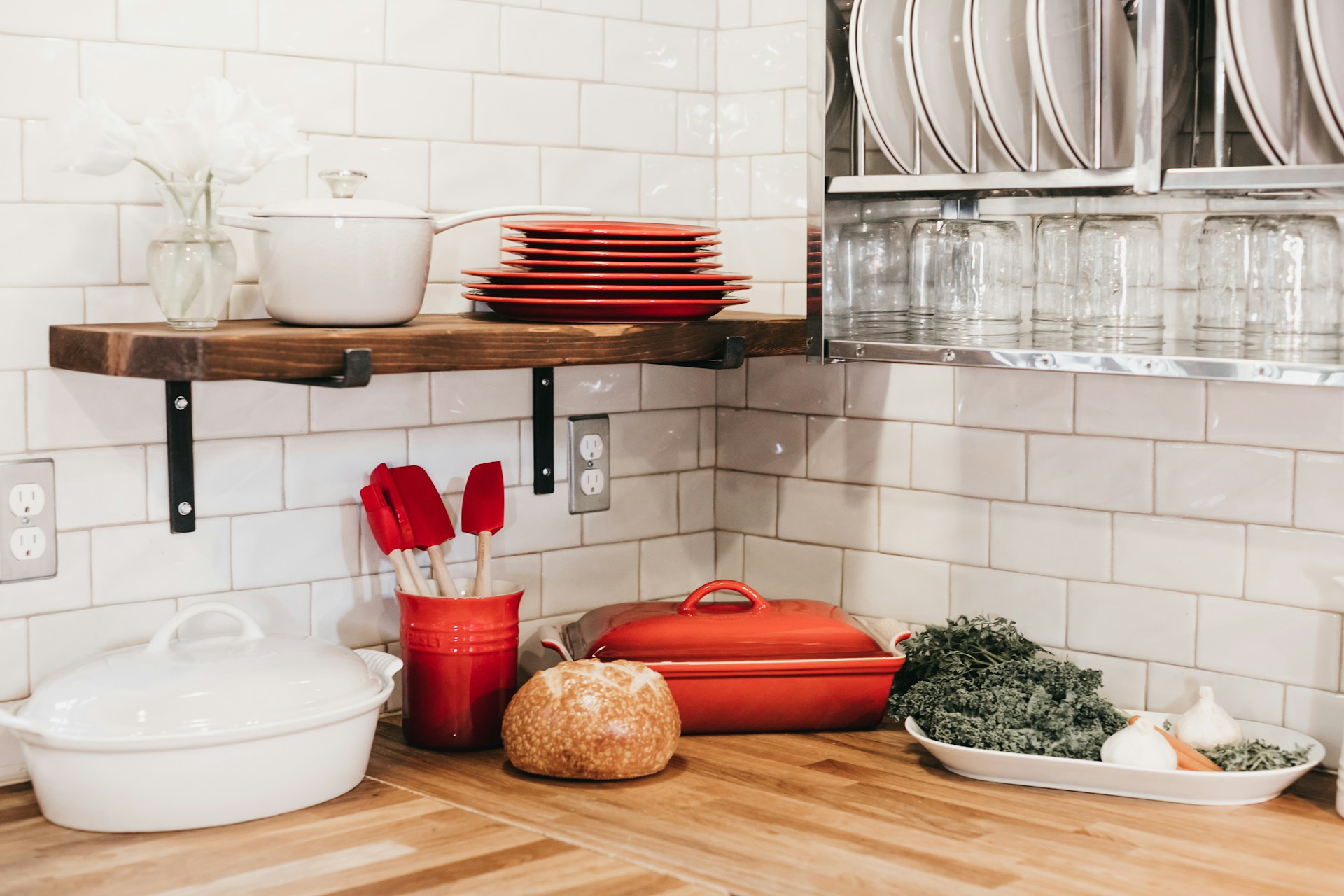 Packing & Unpacking in Orange County — Professional packers who box your entire home the right way — plates stacked vertically, furniture wrapped, everything labeled.